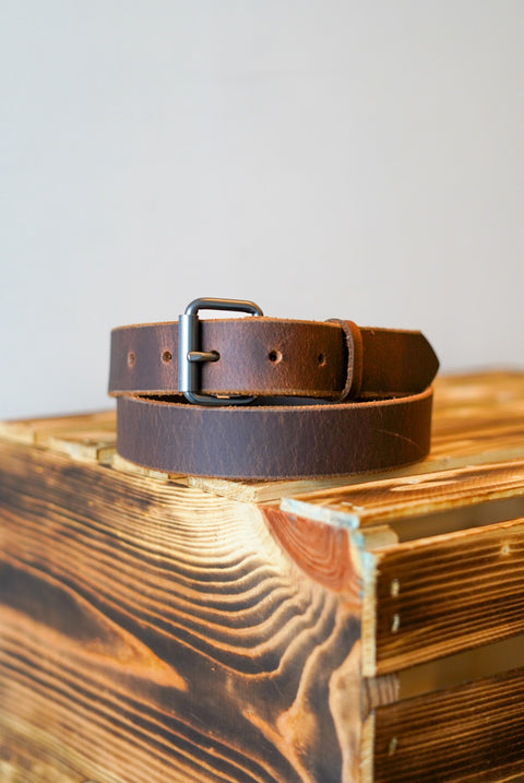 1 1/4" (Water Buffalo Belt: Medium Brown + Gunmetal Hardware)