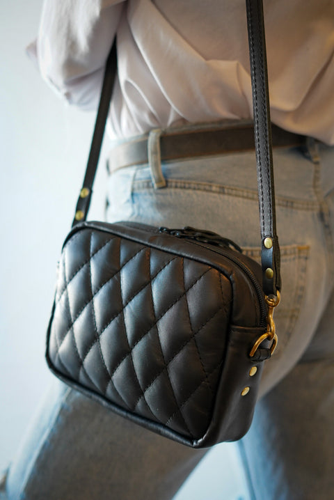 Rectangle Bag (Diamond Stitch: Black)