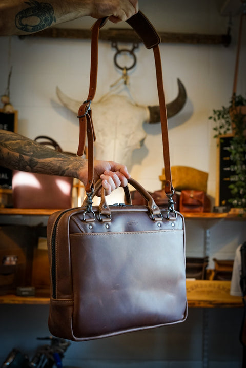 Business Bag (Walnut Brown)