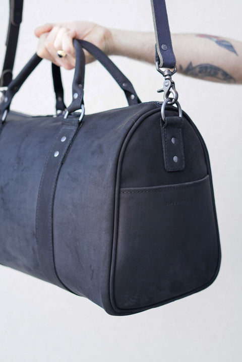 Overnighter Duffle (Nubuck Onyx)