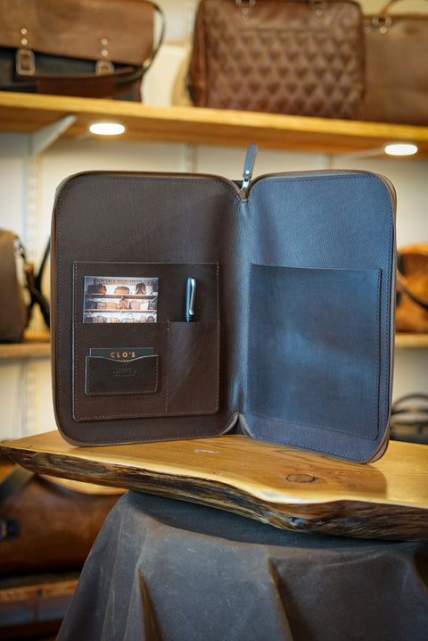 Padfolio (Two Tone: Pebbled Cappuccino + Fleet Sienna Brown)