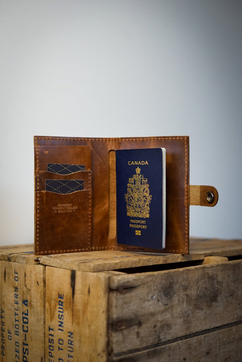 Passport Wallet (Golden Maple)