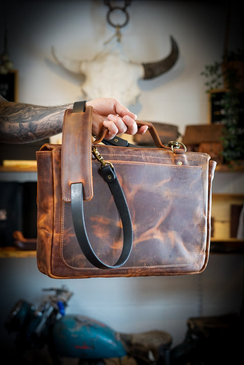 16" Messenger Bag ("Hardtimes" Brown)