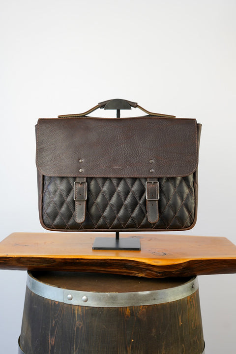 16" Messenger Bag (Diamond Stitch: Pebbled Mulberry)