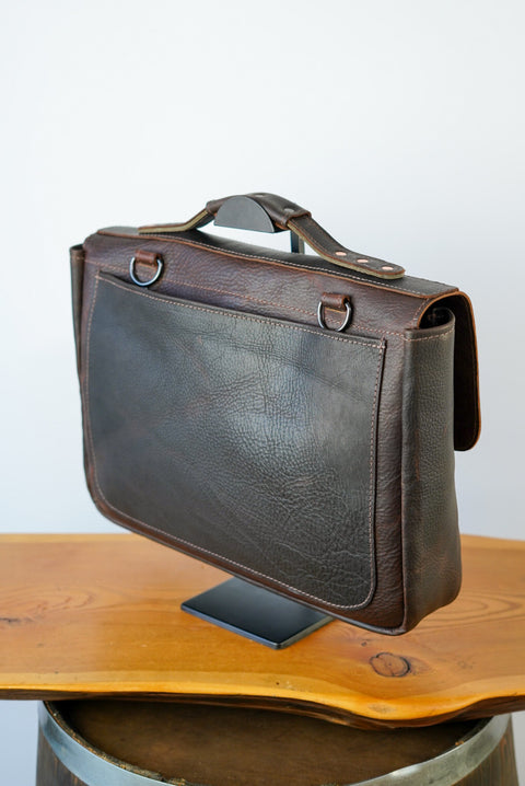 16" Messenger Bag (Diamond Stitch: Pebbled Mulberry)