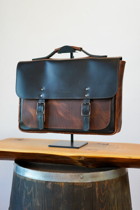16" Messenger Bag (Two Tone: Cigar Black + Cinnamon Brown)