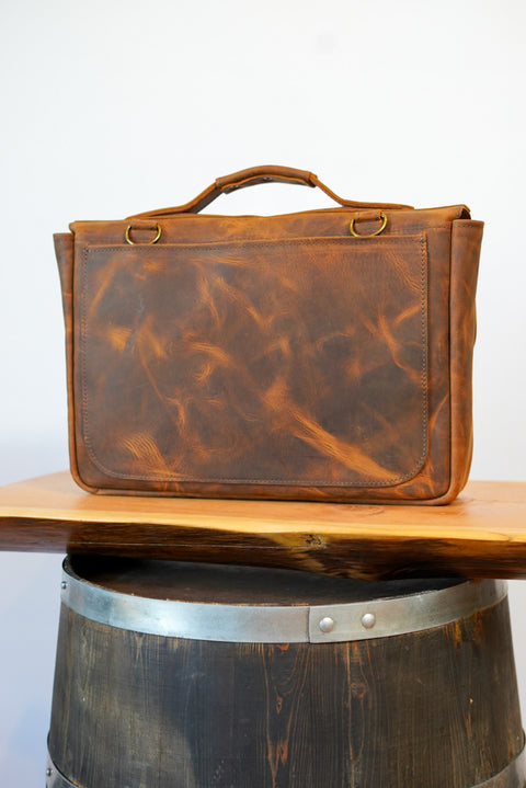 16" Messenger Bag (Old Soul Tobacco)
