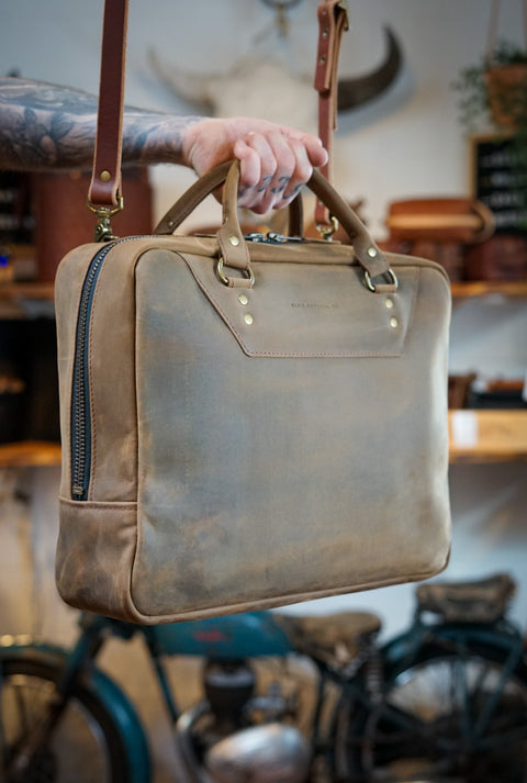 Business Bag (Rebel Rust Nubuck)