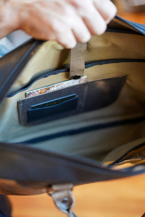Business Bag (Hillbilly Sepia + Pebble Black)