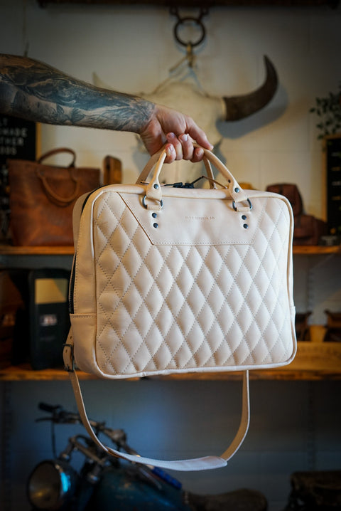 Business Bag (Diamond Stitch: Natural Vegetable Tan)