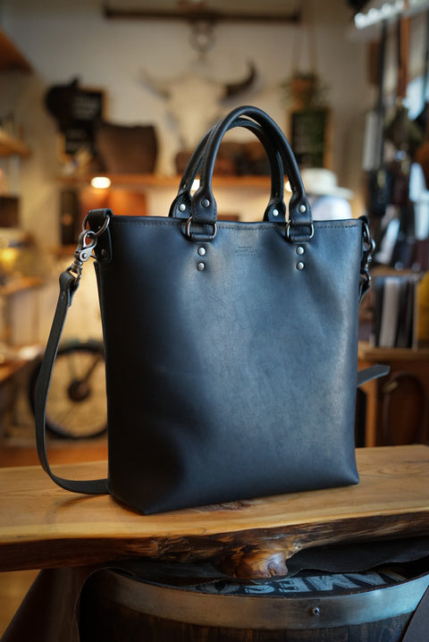 Handbag (Flat Black)