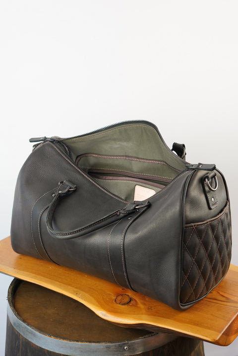 Overnighter Duffle: (Diamond Stitch: Pebbled Mulberry)