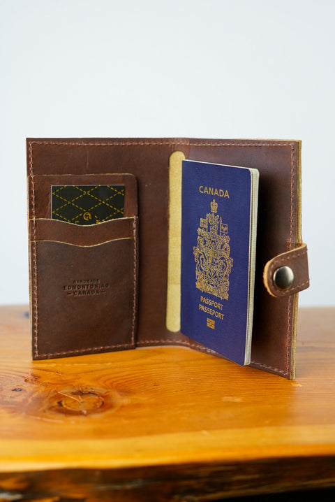 Passport Wallet (Dark Amber Harness)
