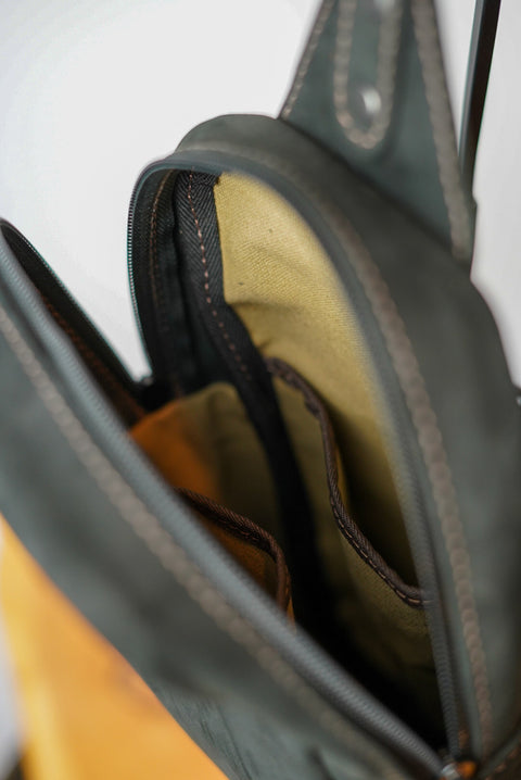 Sling Bag (Nubuck: Midnight Black)
