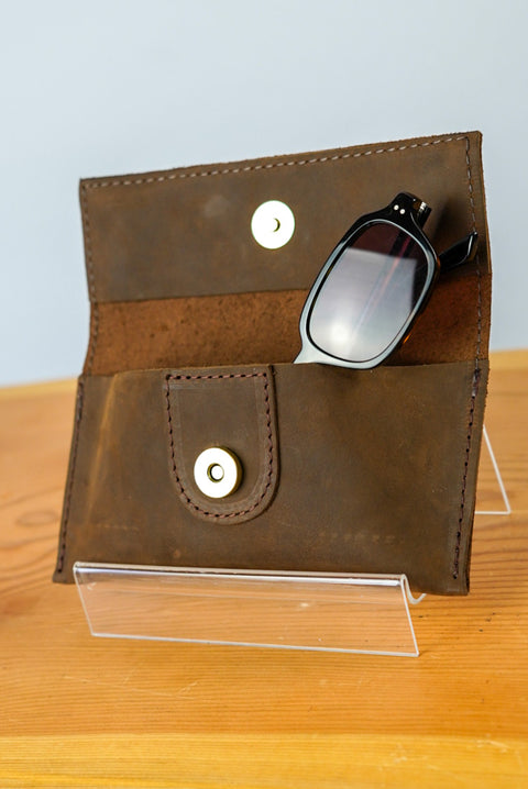 Sunglass Case (Crazyhorse Brown)