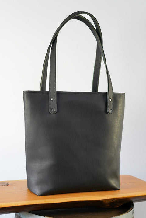 Tote Bag (Diamond Stitch: Black Dove)