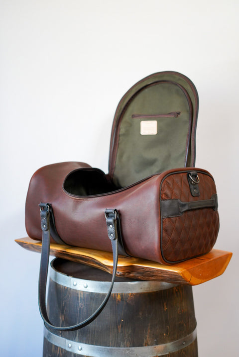 Weekend Warrior: "U-Shape" Opening (Two Tone: Pebbled Kodiak + Cigar Black)