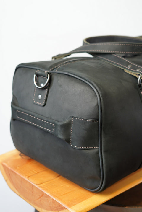 Weekend Warrior: (Nubuck: Midnight Black)