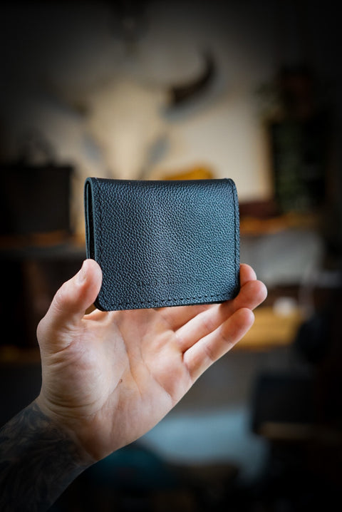 Motor Minimalist Wallet (Pebbled Black)