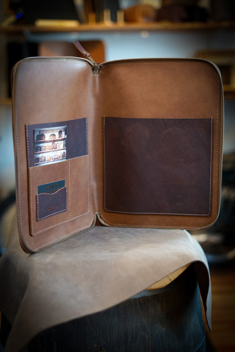 Padfolio (Two-Tone Pebble Brown)